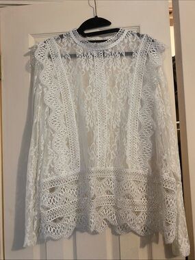 White Floral Lace Long Sleeve Top